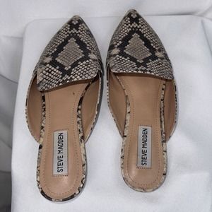 Steve Madden Women's FLAVOR Snakeskin Pointed Toe Mule Size 8 Medium